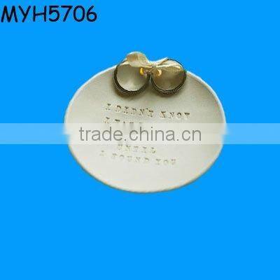 Ceramic wedding ring holder tray with dove couple
