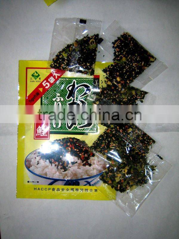 Slamon season wakame mix with rice