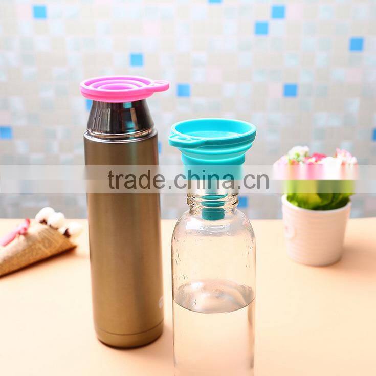 hot selling Colorful Silicone Foldable Funnel rubber foldable funnel