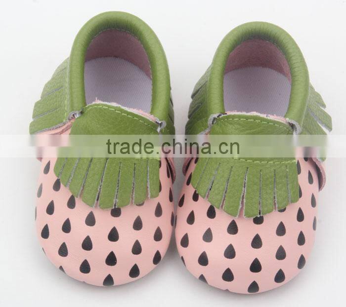 Funny shoes popular wholesale ODM prints baby moccasins