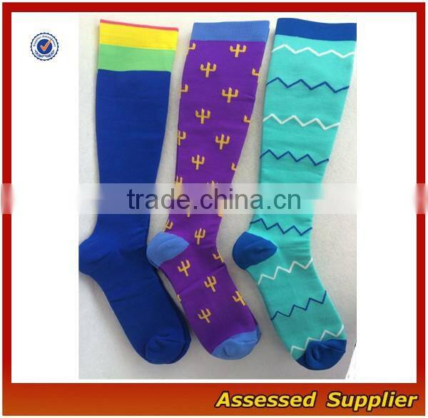 YXS67-Custom High Qulaity 20-30 mmHG Best Graduated Compression Socks