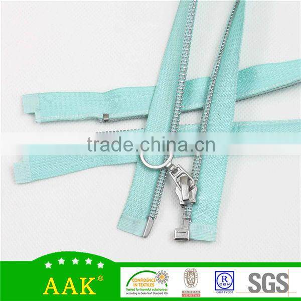 #5 Auto lock nylon zipper slider with regular puller