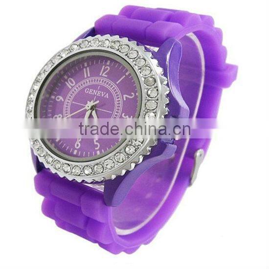 2013 fashion promotional gift chrono diamond watch