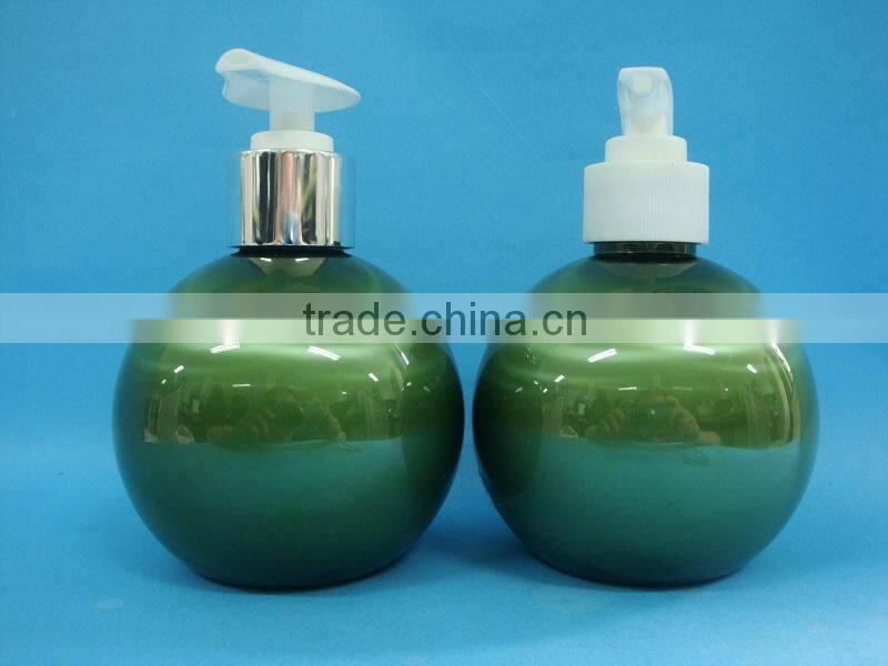 Empty plastic ball shape PET bottle 150ml / shiny green empty bottle with lotion pump