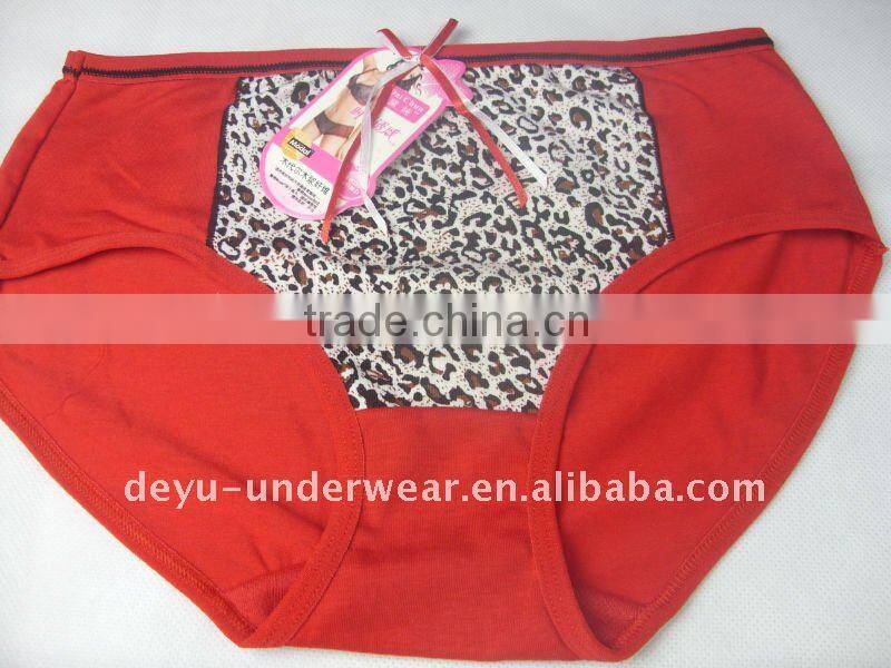0.54USD Tiger Print Cotton Large Ladies' Panties(gdnk012)