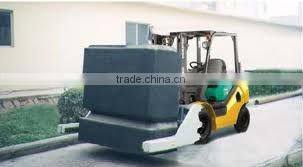 Concrete brick clamp for forklift or truck