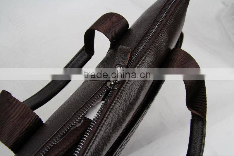 Promotional leather messenger bags for men