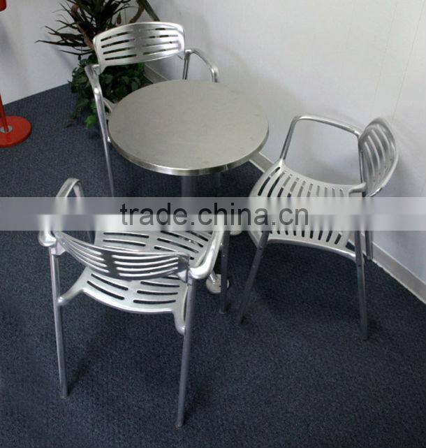 aluminum chair