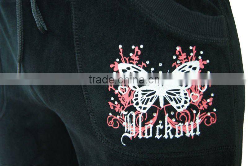 Hot Ladies 2 pcs Velour Suit with Beautiful Print Design