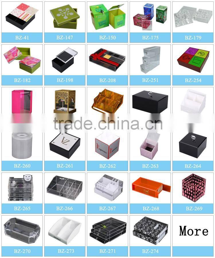 Hot Selling New Design Transparent Acrylic Pen Holder With Pattern