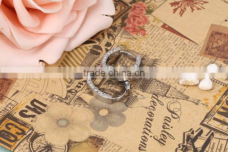 Latest exquisite workmanship favorable price special shape earrings with shinning stone