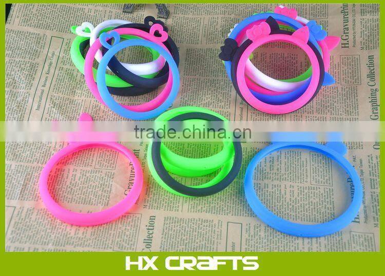 Circle frame china wholesale market silicone case to protect 4" smart phone&7"