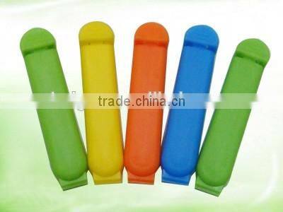 B55-0005 Cute Design Plastic Chip Bag Clip