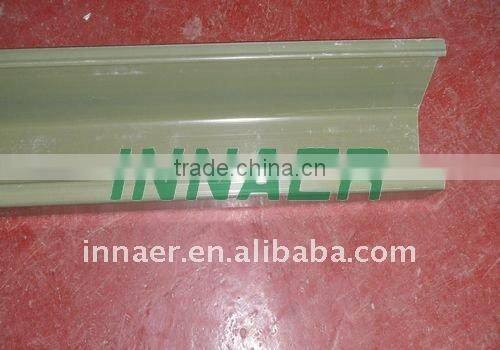 Poultry feeding trough