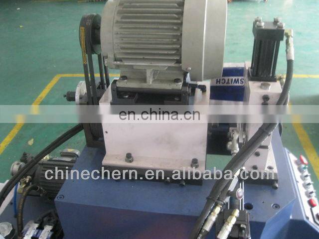 Metal pipe and rod chamfering machine