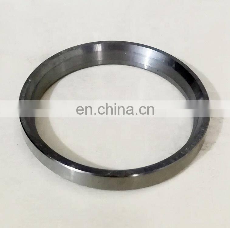 Hubei July DCEC 6CT Diesel Engine Part Valve Seat 3928174 Exhaust Valve Insert