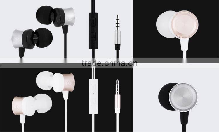TOTU 2015 New product Mobile Phone Cheap Earphone with Mic