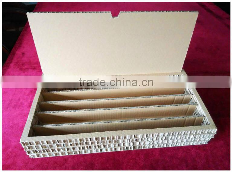 Display Board with honeycomb paper Corrugated Core