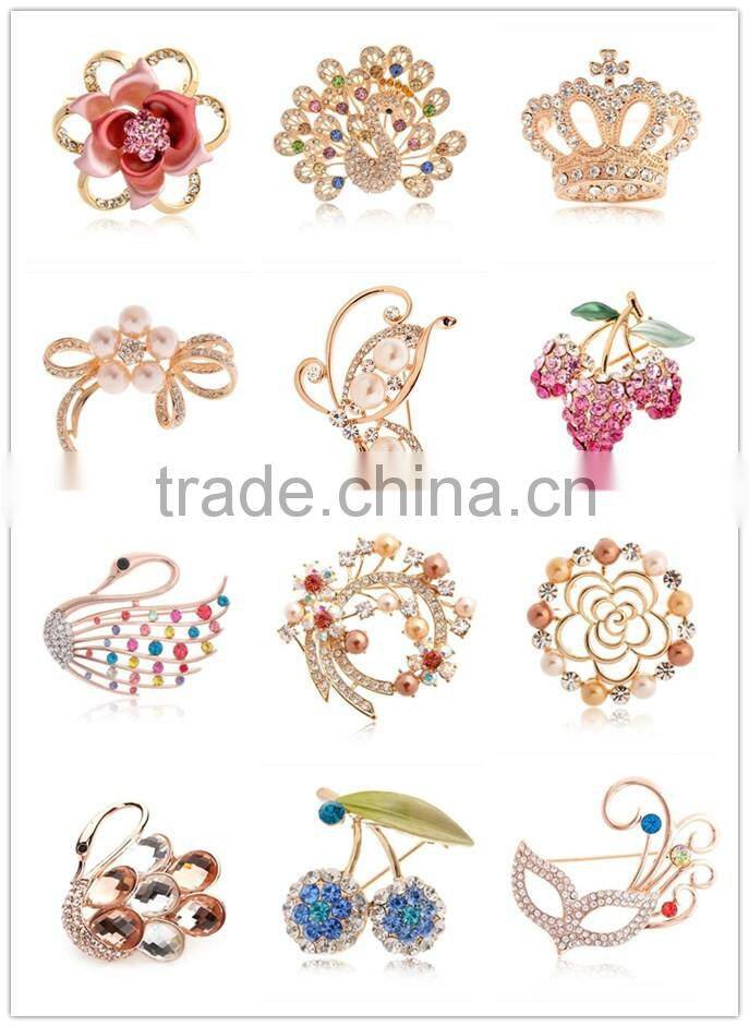Factory wholesale hot sale bridal crystal brooch