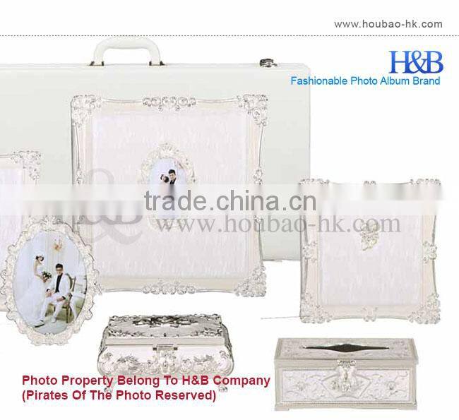 Elegant Leather Customized Photo Album/White Memory Photo Album