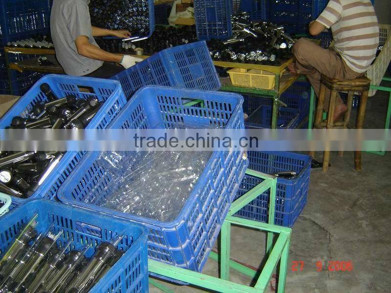 12V rechargeable led flashlight car flashlight FTJ1AAE1C.FTJ2AAE1C