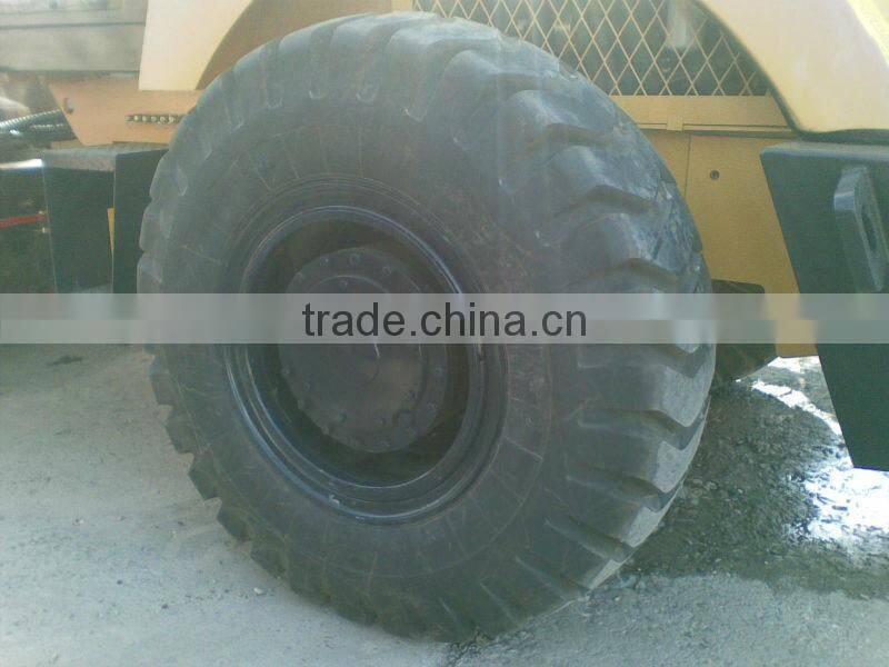 Widely used 12 ton hydraulic vibratory road roller with good quality