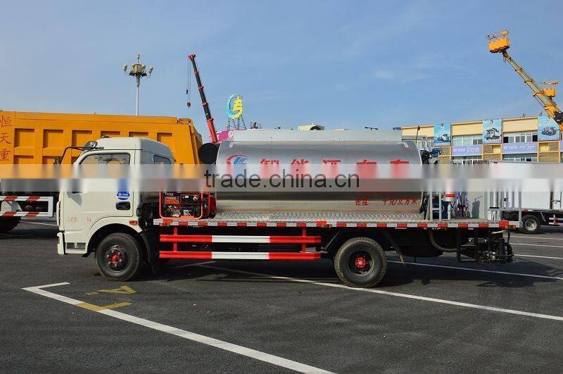 DFAC new condition 6ton asphalt transit and spreading truck for sale