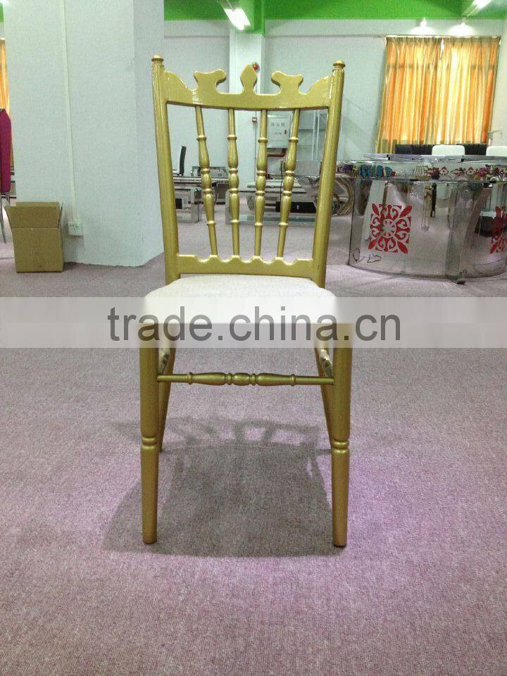 2015 China Stock Price wedding chiavari chair gold chair wavy pattern