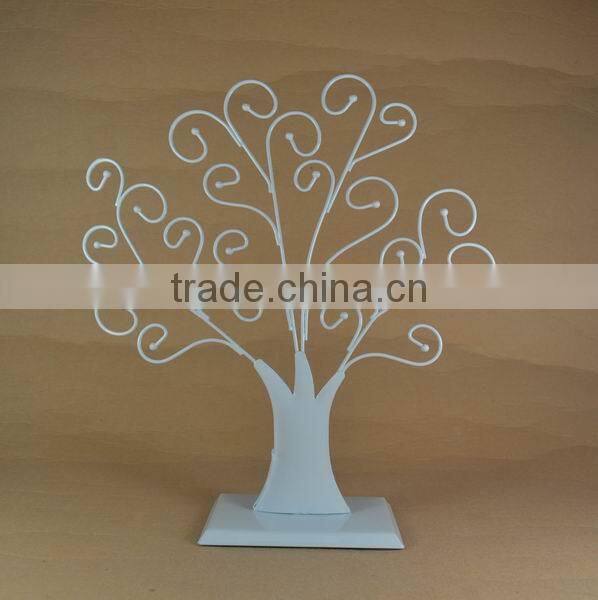 Iron jewelry tree stand