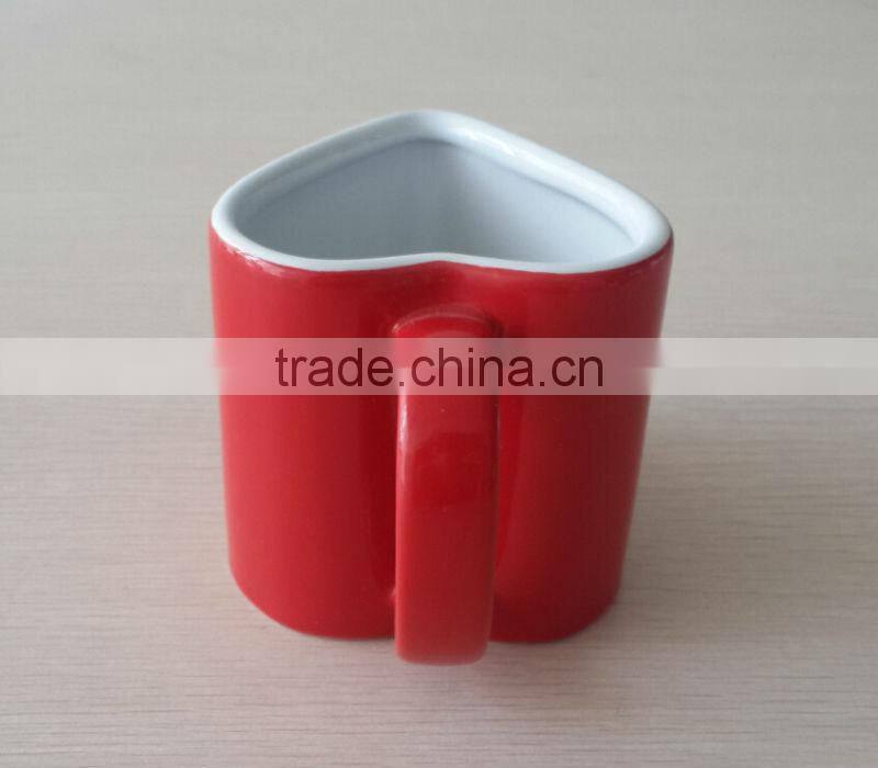 Factory directly wholesale nice stoneware red heart shape mug