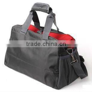 The simple duffel travel bag for Business travel with polyester