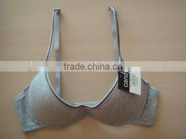 js-1002 Popular Comfortable Sexy half cup Plain Sports bra with embossing letters (accept OEM)