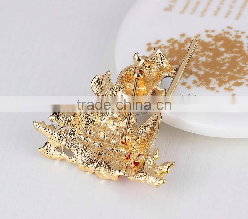 gold color plated the christmas gift for christmas Jewelry Brooch