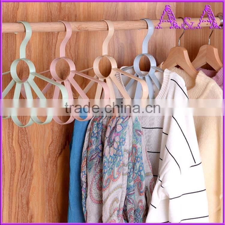 Factory Supply High Quality Various Velvet Hangers