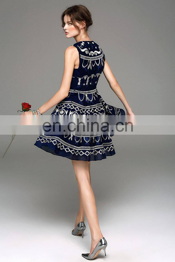 Ladies fashion summer dress 2016 sleeveless round neck embroidery dress designs