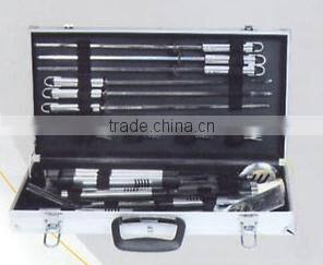 aluminum profile fireproof shell barbeque set with portable case at affordable price