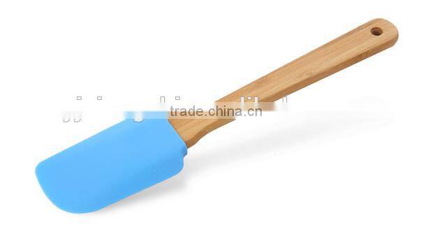 Hot Sale Food Grade Silicone Spatula With Wooden Handle Cooking Utensils