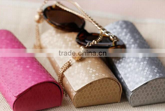 2016 unique desgin folding wholesale case color eyeglasses case