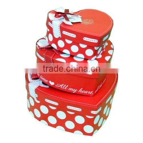 wedding gift box with heart shaped paper