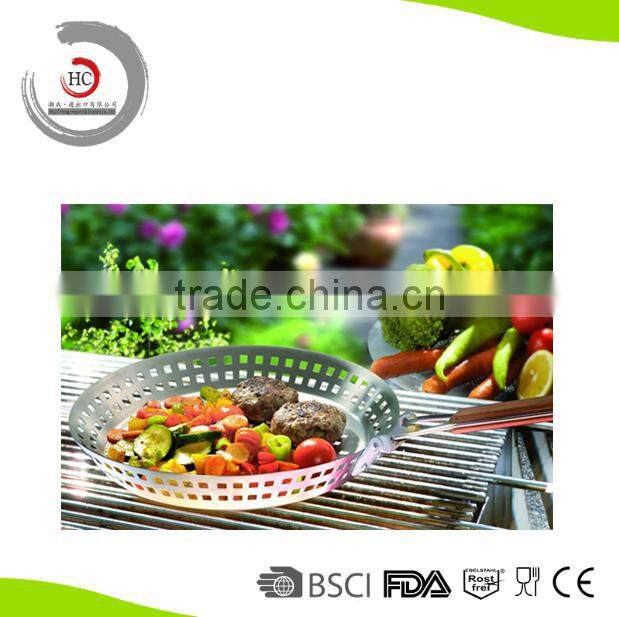 Non-Stick Feature Non-stick Stainless Steel Vegetable / Potato Basket for the Barbecue