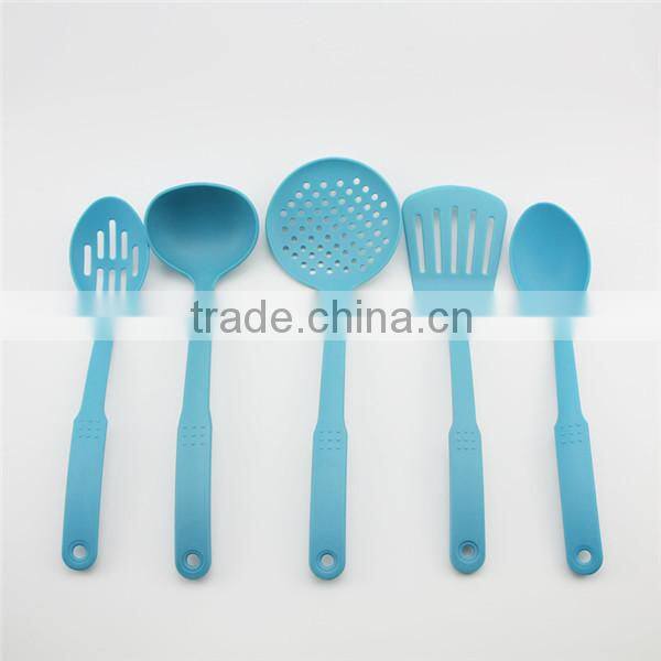 Trendy style nylon kitchenware utensils