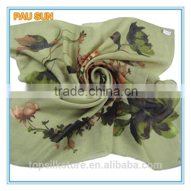 New style flower printed square thick wool scarfhandmade wool scarf
