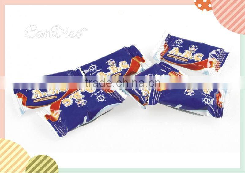 Hot selling toffee, chocolate with milk center fresh sweet candy 150g