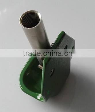 Cast iron water bowl for sheep