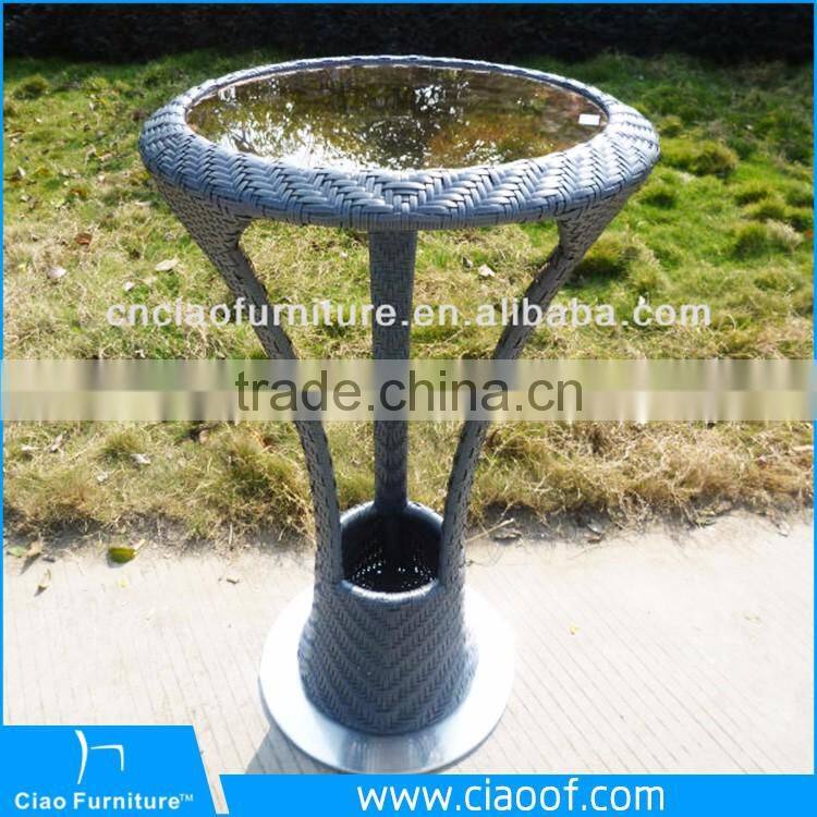 Durable outdoor types of rattan table