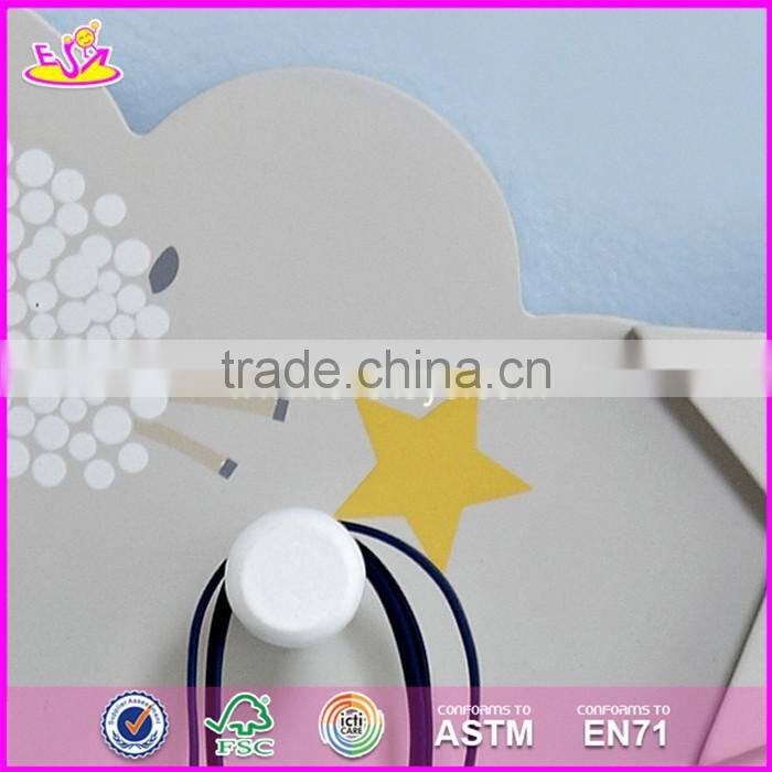 2017 New design beautiful kids wooden decorative hooks for sale W09B074