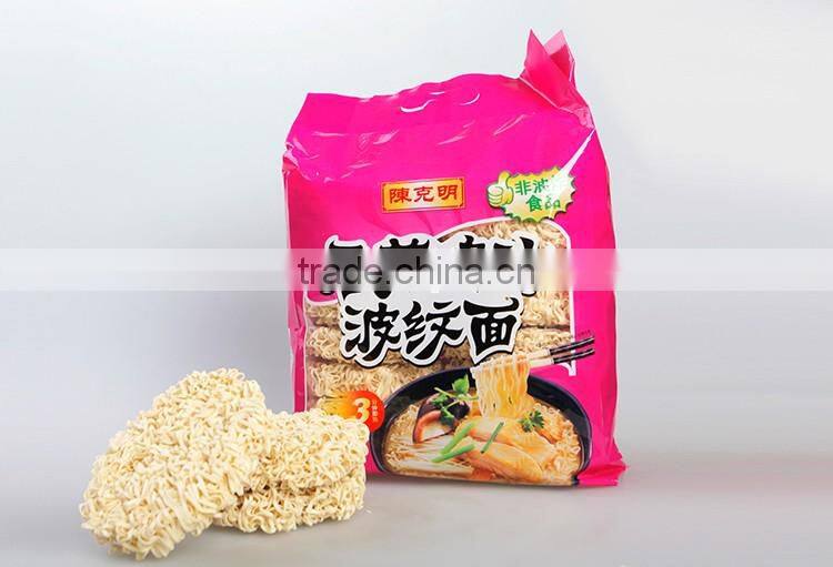 Chinese instant noodle with chicken flavour