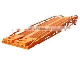 jinan jinchuan hydraulic yard ramp/hydraulic loading stair lift