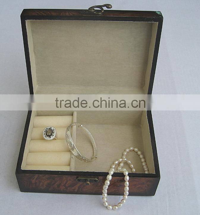 2014 Factory Specializing in Leather Jewelry Box