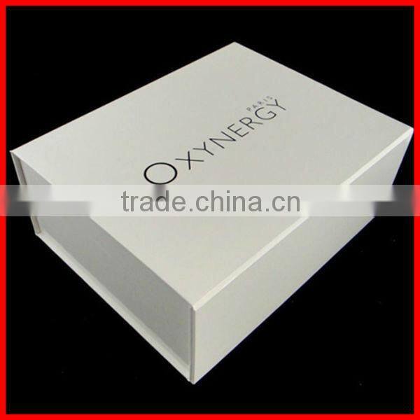 Hot Stamping Custom Made Magnetic Gift Boxes Wholesale